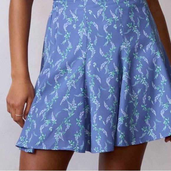 LC Lauren Conrad Blue Floral Skater Skirt - Picture 5 of 5